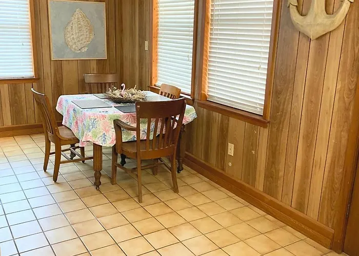 2br-bay Access-wifi-pet-friendly Holiday home